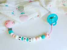 Cargar imagen en el visor de la galería, Chupeteros Personalizados