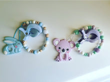 Cargar imagen en el visor de la galería, Colgador de carrito bolas crochet