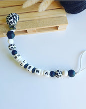 Cargar imagen en el visor de la galería, Chupeteros Animal Print