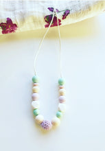 Cargar imagen en el visor de la galería, Collar de Lactancia Némesis