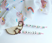 Cargar imagen en el visor de la galería, Llaveros - Identificador de mochila Sheila