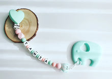 Cargar imagen en el visor de la galería, Chupetero mordedor Personalizado (Modelo Elefante)