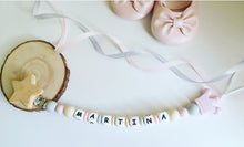 Cargar imagen en el visor de la galería, Chupeteros Personalizados