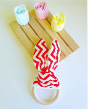 Cargar imagen en el visor de la galería, Mordedor Orejas de Conejo