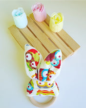 Cargar imagen en el visor de la galería, Juguetes gimnasio Montessori Orejas conejo