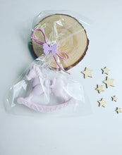 Cargar imagen en el visor de la galería, Jabón Caballo balancín