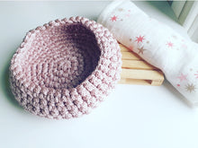 Cargar imagen en el visor de la galería, Cesto de los tesoros trenzado