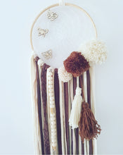 Cargar imagen en el visor de la galería, Atrapasueños Modelo TIERRA