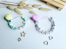 Cargar imagen en el visor de la galería, Chupeteros Personalizados