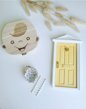 Cargar imagen en el visor de la galería, Puerta del Ratoncito Pérez (Modelo Sheila)