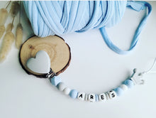 Cargar imagen en el visor de la galería, Chupeteros Personalizados