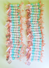 Cargar imagen en el visor de la galería, Jabones Personalizados Caramelo