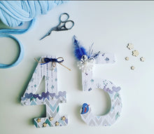 Cargar imagen en el visor de la galería, Letras Personalizadas Scrap (Modelo Sheila)