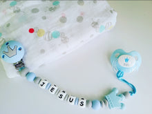 Cargar imagen en el visor de la galería, Chupeteros Personalizados