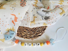 Cargar imagen en el visor de la galería, Chupeteros Personalizados