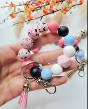 Cargar imagen en el visor de la galería, Pulsera llavero terrazo Mamá