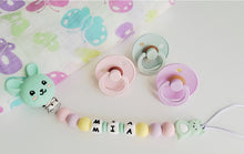 Cargar imagen en el visor de la galería, Chupeteros Personalizados