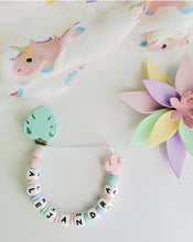 Cargar imagen en el visor de la galería, Chupetero Personalizado ( Modelo cactus )