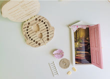 Cargar imagen en el visor de la galería, Puerta del Ratoncito Pérez (Modelo Sheila)