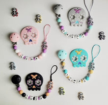 Cargar imagen en el visor de la galería, Chupetero Personalizado Huesitos