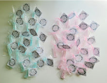 Cargar imagen en el visor de la galería, Jabones Letras XL