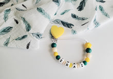 Cargar imagen en el visor de la galería, Chupeteros Personalizados