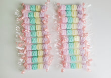 Cargar imagen en el visor de la galería, Jabones Personalizados Caramelo