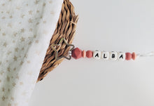 Cargar imagen en el visor de la galería, Llaveros - Identificador de mochila Alexandra