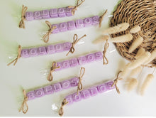 Cargar imagen en el visor de la galería, Jabones Personalizados Caramelo