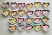 Cargar imagen en el visor de la galería, Jabones Figuras XL baby shower