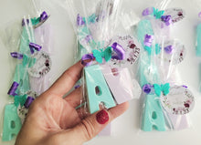 Cargar imagen en el visor de la galería, Jabones Letras XL Doble