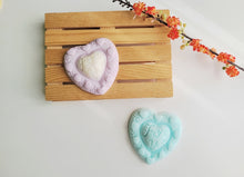 Cargar imagen en el visor de la galería, Jabones Corazón For You