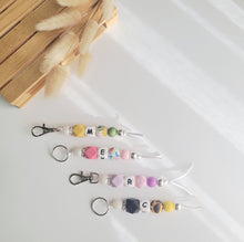 Cargar imagen en el visor de la galería, Llaveros Inicial Sunset