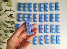 Cargar imagen en el visor de la galería, Jabones Letras XL