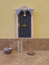 Cargar imagen en el visor de la galería, Puerta del Ratoncito Pérez (Modelo Sheila)