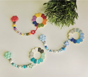 Chupetero Personalizado ( Modelo Flor Multicolor)