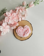 Corazón flor de rosa